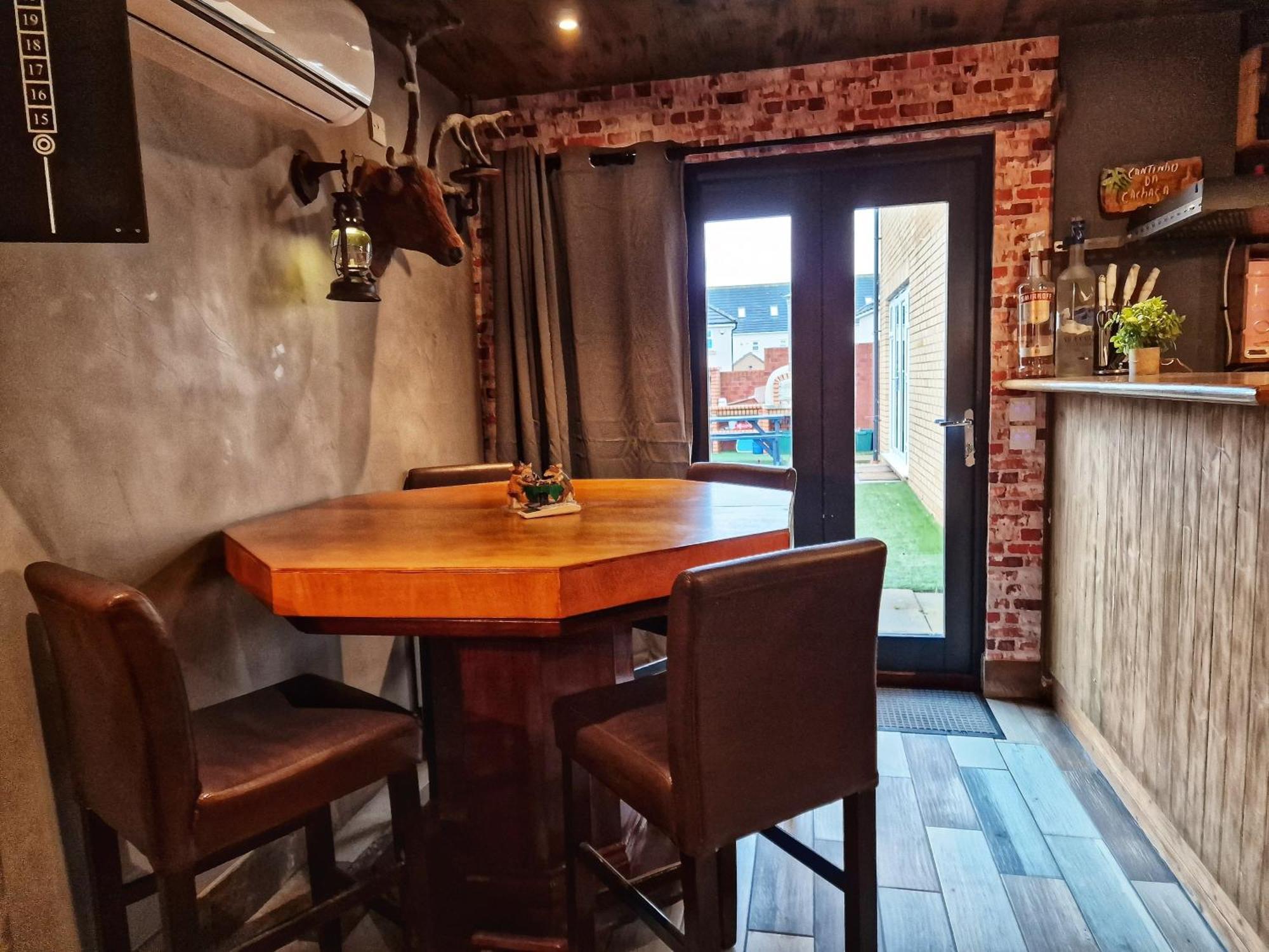 The Pub - Unique & Authentic Experience - Free Parking!, 5 Minutes From Airbus And The Mall Cribbs Bristol Exterior foto